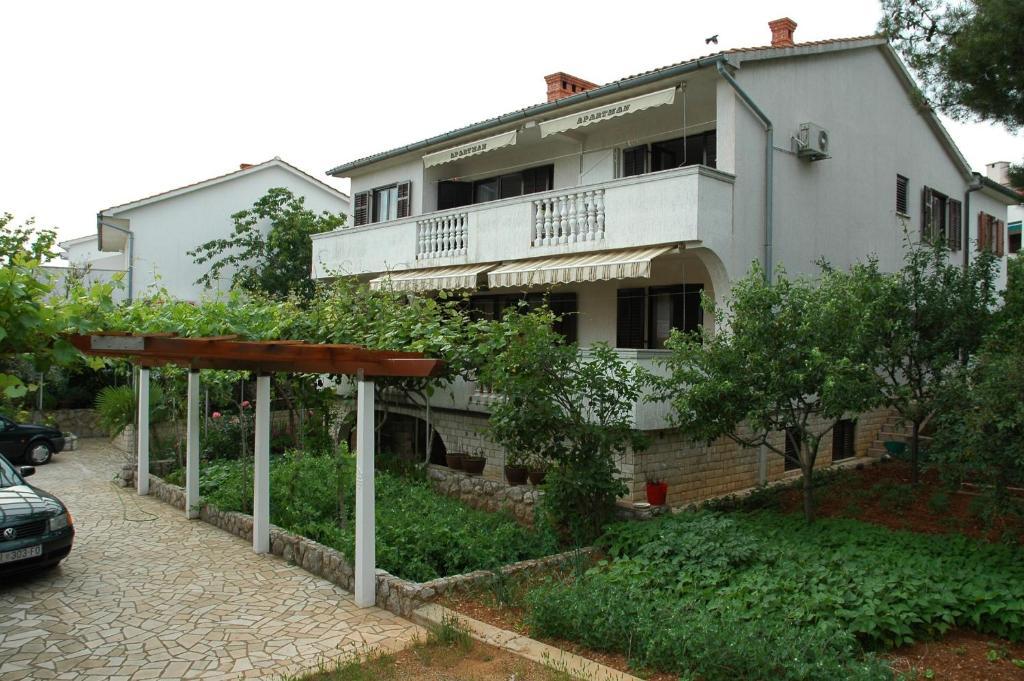 Apartments Jurina Veglia Exterior foto